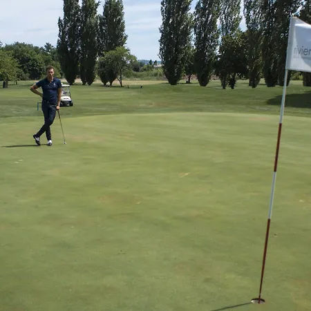 Riviera Golf 4*