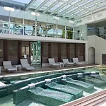 Riviera Golf Отель