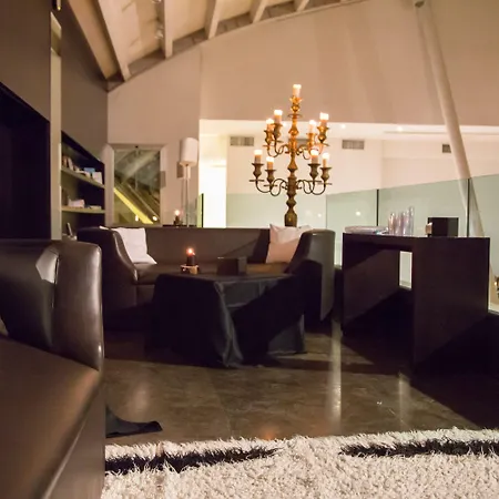Riviera Golf Hotel