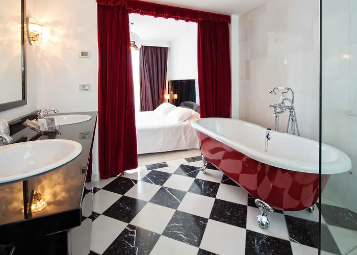 Hotel Riviera Golf 4*