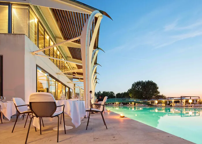 Riviera Golf Hotel 4*